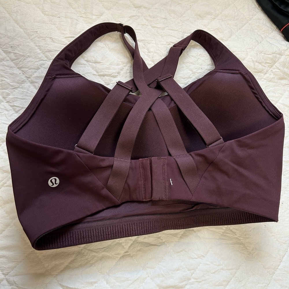 lululemon athletica Deep Burgundy Sports Bra NWOT - Picture 3 of 5